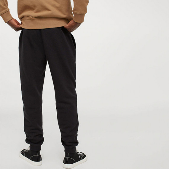 https://www.fabcrab.in/products/men-black-regular-fit-joggers