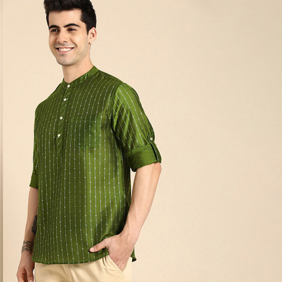 https://www.fabcrab.in/products/men-olive-green-gold-toned-ethnic-motifs-woven-design-kurta
