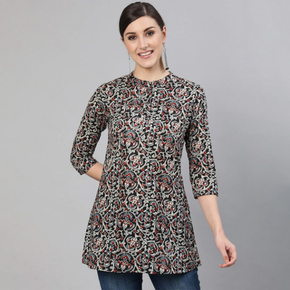 https://www.fabcrab.in/products/women-black-maroon-abstract-printed-tunic