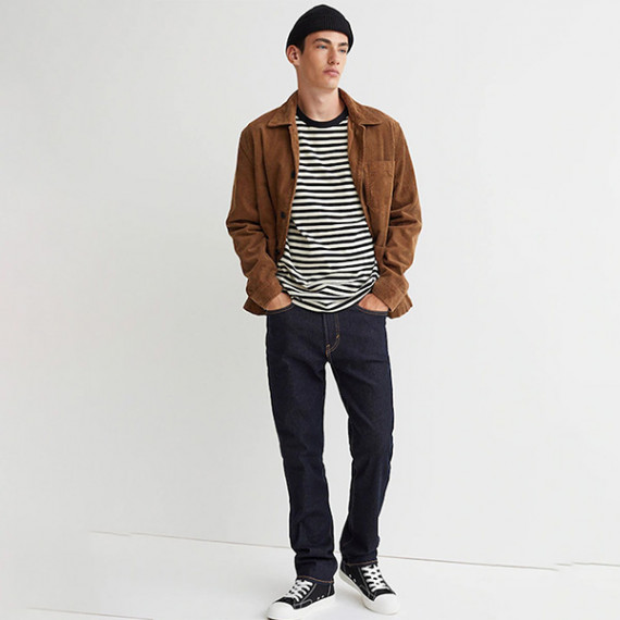 https://www.fabcrab.in/products/men-navy-blue-solid-regular-jeans