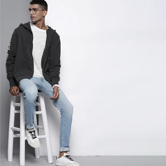 https://www.fabcrab.in/products/men-blue-skinny-fit-heavy-fade-stretchable-jeans