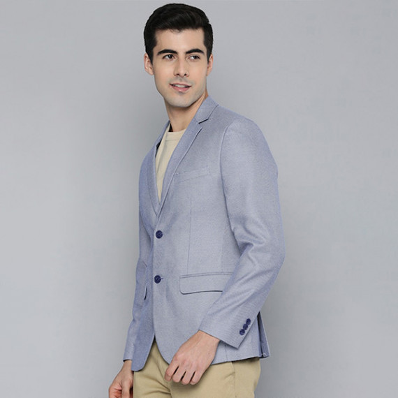 https://www.fabcrab.in/products/men-blue-self-design-textured-regular-fit-smart-casual-blazer