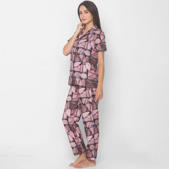 https://www.fabcrab.in/products/women-black-abstract-printed-nightwear